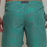 SHORTS LISTRADO VERDE